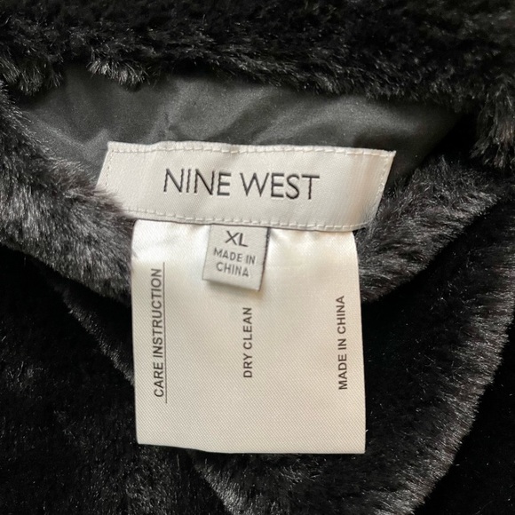 NINE WEST, FABULOUS, BLACK FAUX FUR TEDDY JACKET. SIZE XL - Picture 6 of 6